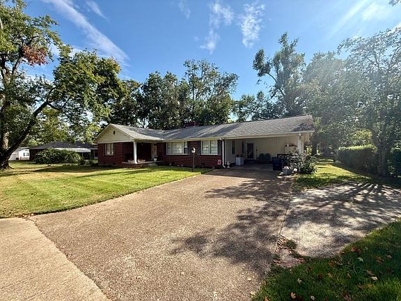 2nd image of 104 8th St