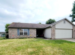1117 Cottage Cir, Seymour, IN 47274