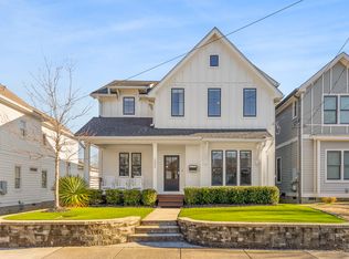 1006 11th Ave N, Nashville, TN 37208