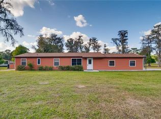 17351 Chinaberry Rd, Lutz, FL 33558