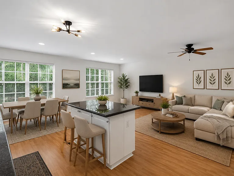 574 Beachway Ave — Photo 8