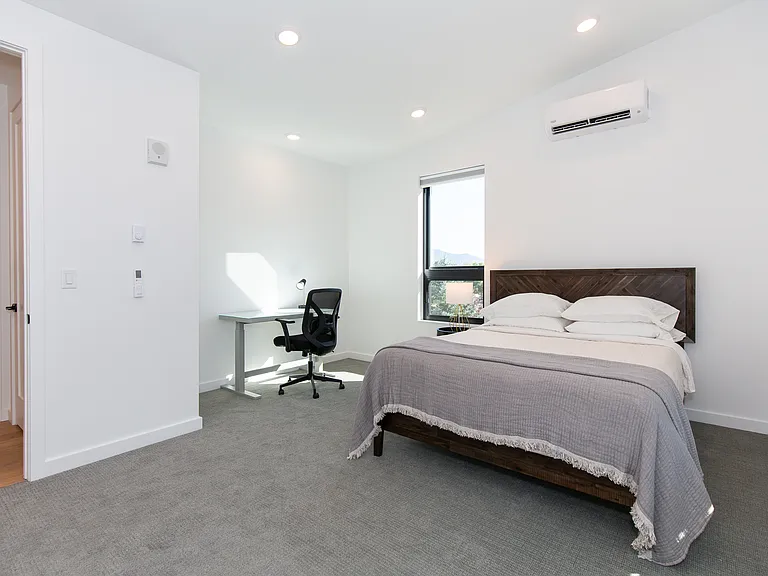 4204 Ravalli St #204 — Photo 21