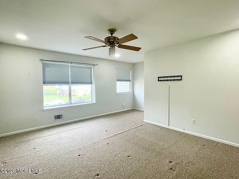 21 Evergreen Dr — Photo 23