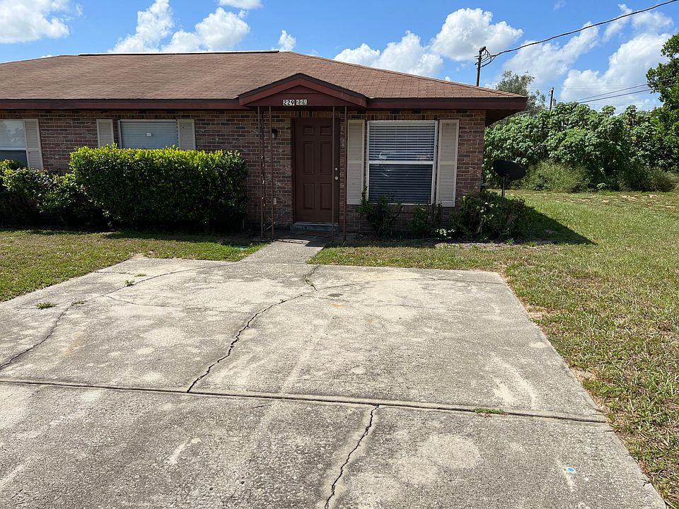1st image of 229 Evergreen Dr