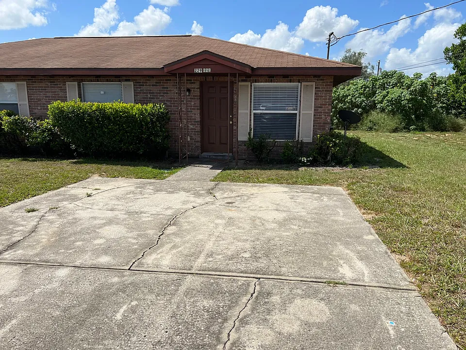 229 Evergreen Dr