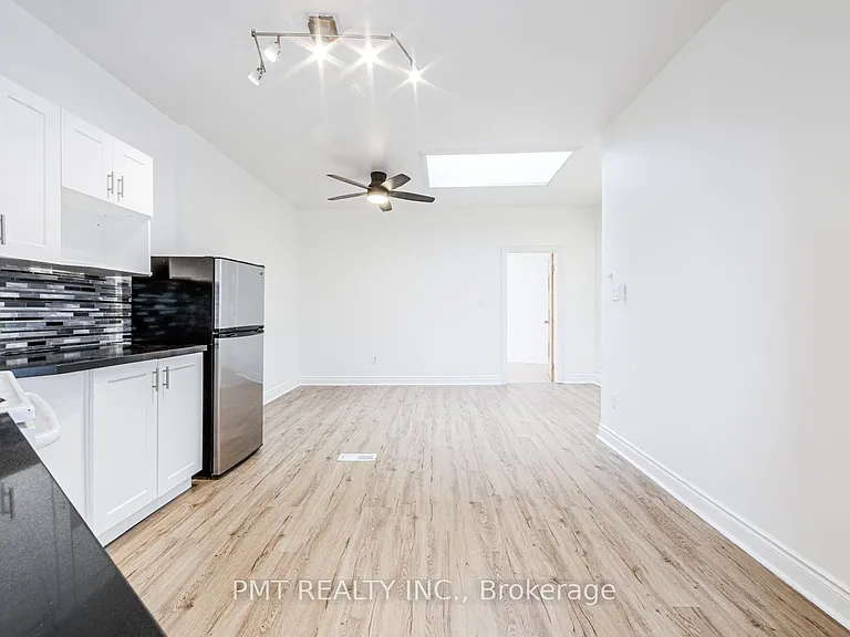 2045 Davenport Rd #UPPER — Photo 19