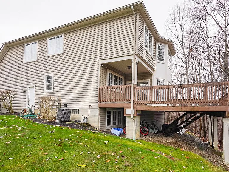 3729 Edgehill Dr — Photo 3