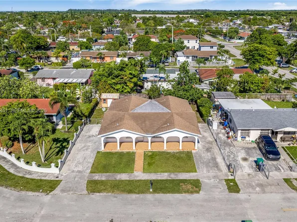 30323 SW 152nd Pl, Homestead, FL 33033