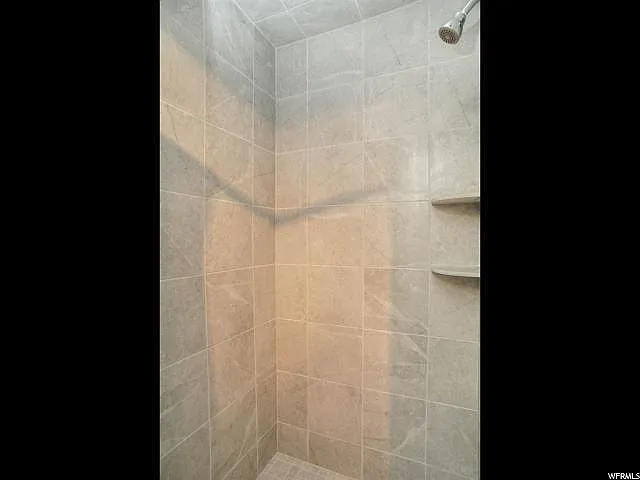 525 E 2nd Ave #7 — Photo 14