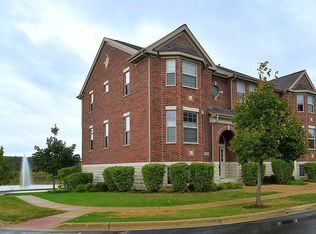 27W753 Hodges Way, Winfield, IL 60190