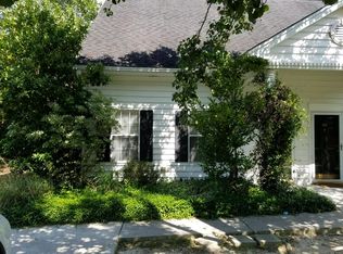 3221 Queensgate Way, Mount Pleasant, SC 29466