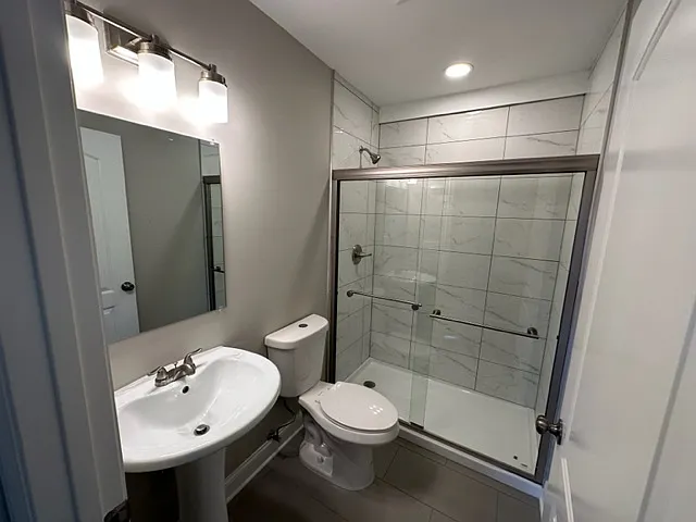802 Cedar St #B — Photo 14