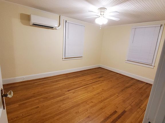 5th image of 300 S Salem St