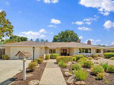 761 Woodstock Ln, Los Altos, CA, 94022