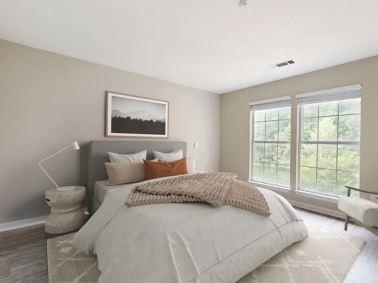 Creekside at White Oak — Photo 4