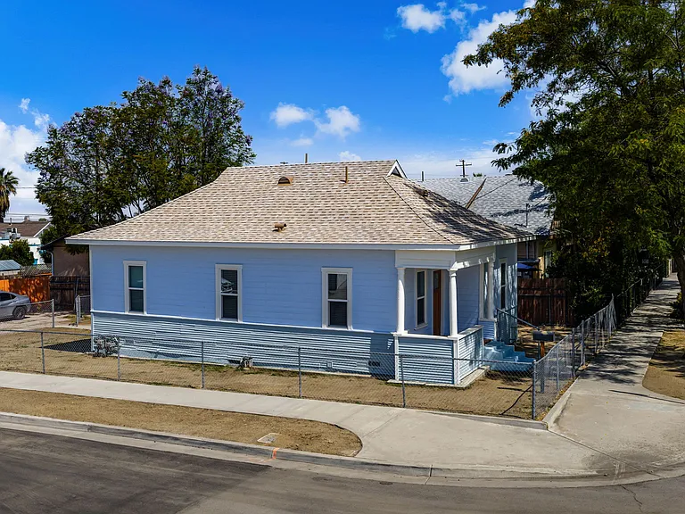 1003 Alta St #B — Photo 14