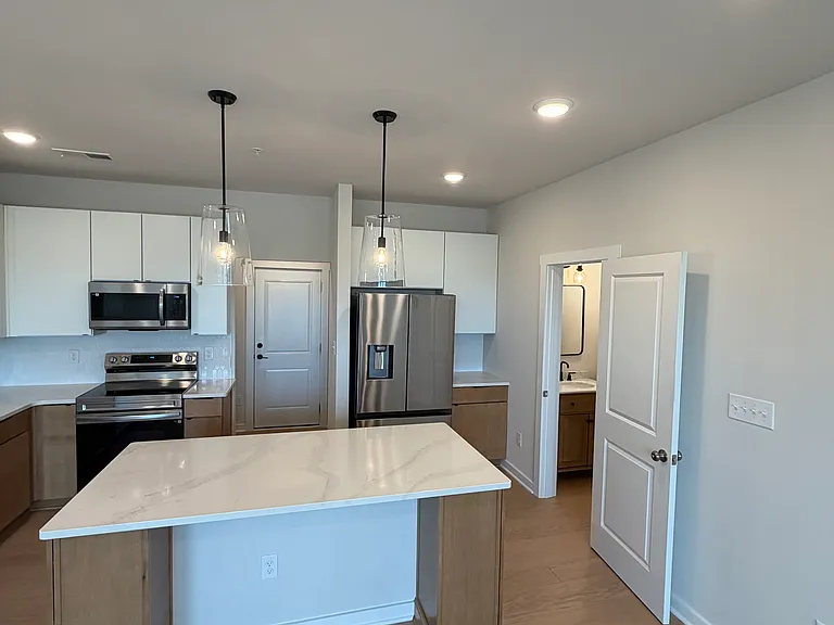 3436 Carlton St #7B — Photo 11