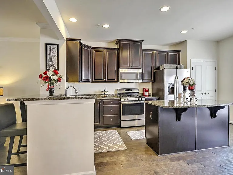 7336 Summit Rock Rd — Photo 5