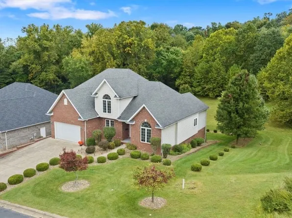 7 Wyndemere Ct, Parkersburg, WV 26105
