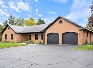 320 Evergreen Hill Rd, Norfolk County, ON N3Y 4K1