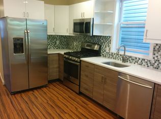 52 47th St, Weehawken, NJ 07086