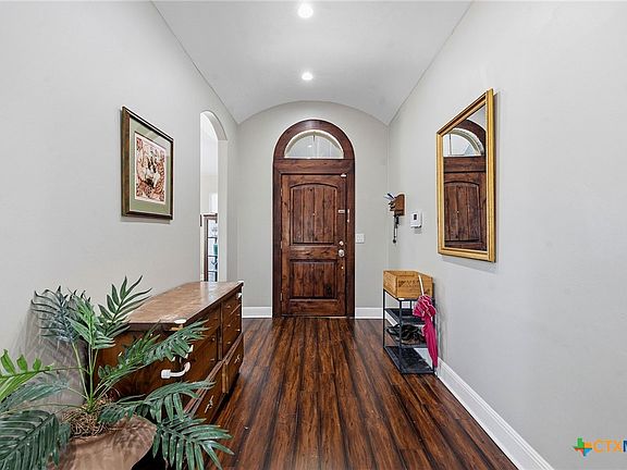 3rd image of 574 Highland Ranch Way