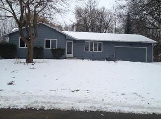 5585 W 133rd St, Savage, MN 55378