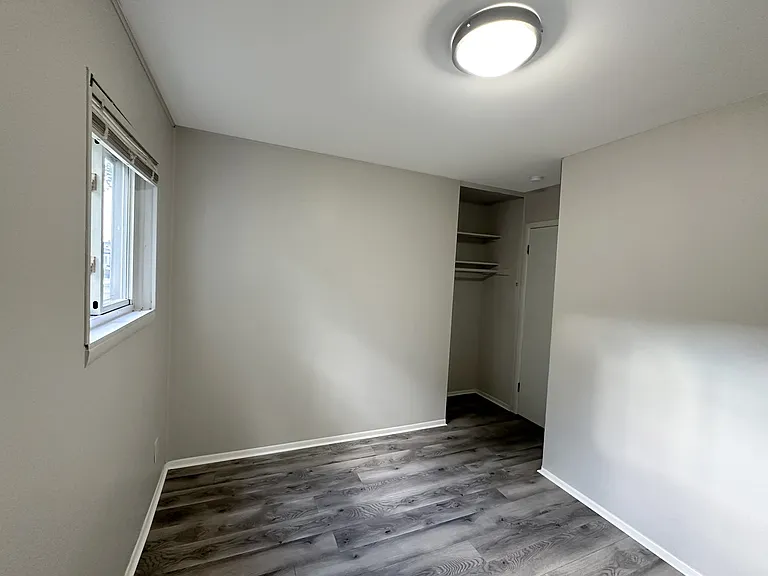 4236 Joliet Ave — Photo 15