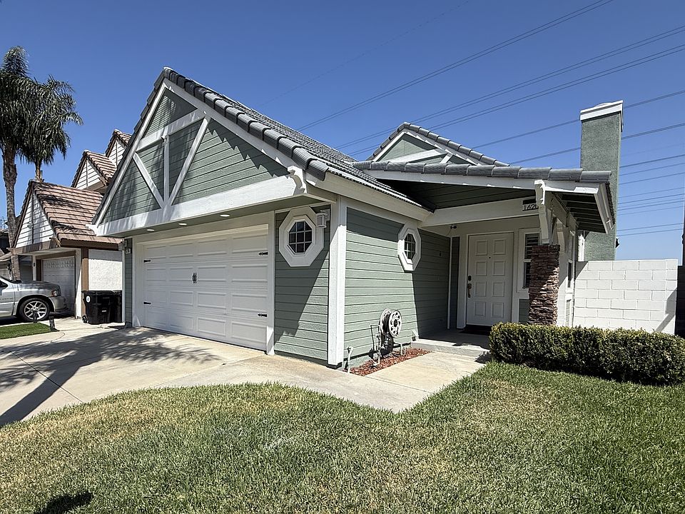 1st image of 16206 Valleyvale Dr