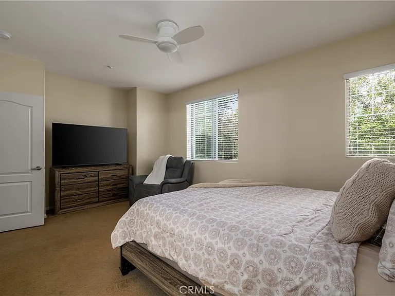 30505 Canyon Hills Dr — Photo 11
