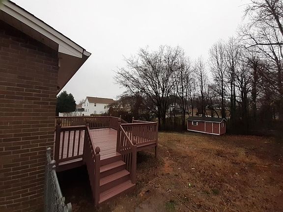4th image of 2558 Amber Crest Dr