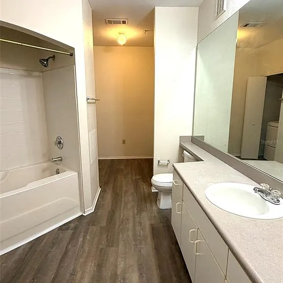 1325 Rotonda Point #225 — Photo 14