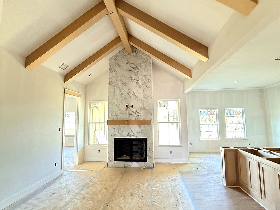2nd image of 1004 Don Eve Ct