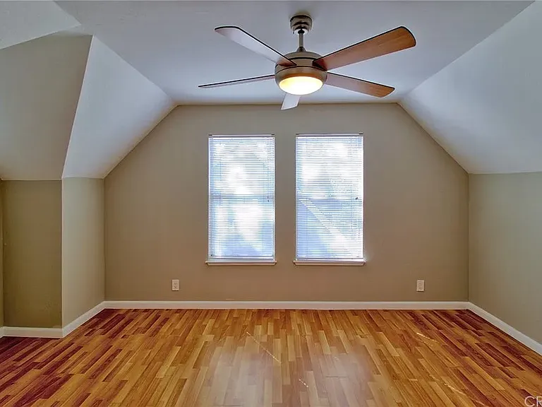 857 Victorian Park Dr — Photo 4