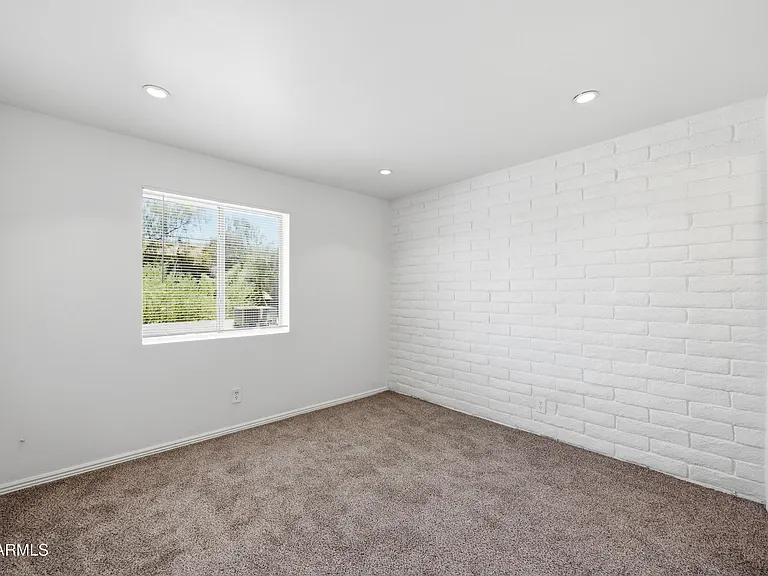 1234 N 36th St #208 — Photo 10