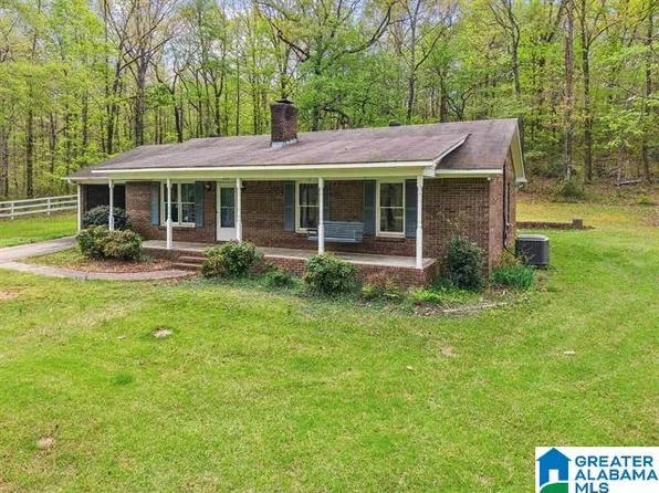2537 16th St, Calera, AL 35040