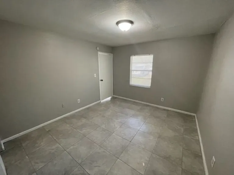 12136 Munbury Dr #2 — Photo 6