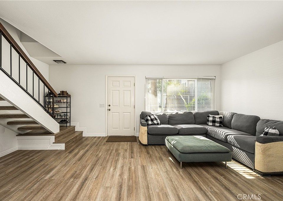 19752 Bromley Ln #9, Huntington Beach, CA 92646 | Zillow