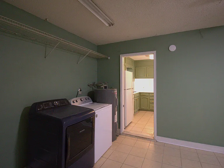 1025 Kinsey Dr SE — Photo 17