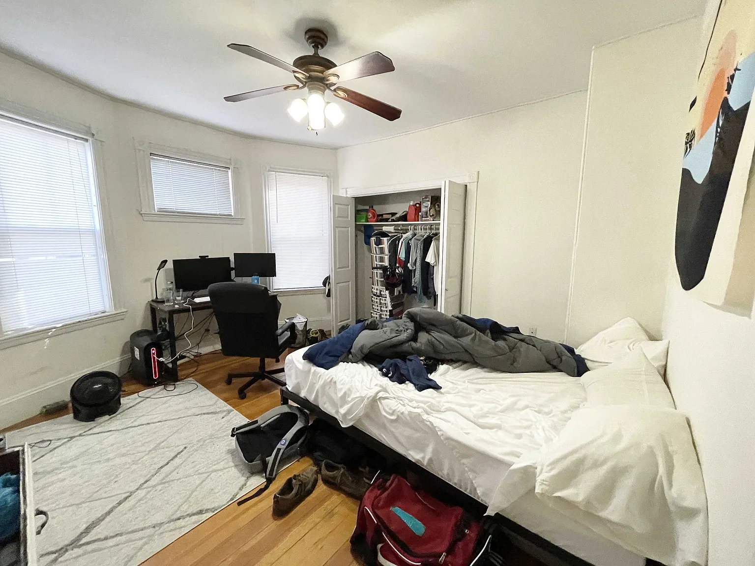 4 bed, $4,575 — Photo 4