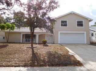 8602 Mill Creek Ln, Hudson, FL 34667