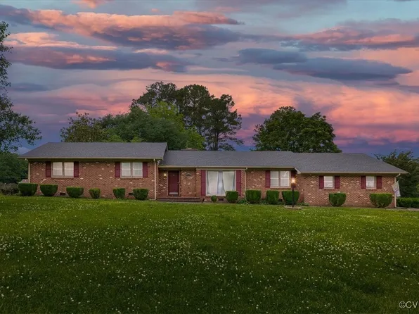 448 Jasper Ln, Waverly, VA 23890