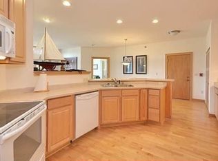 110 S Wisconsin St, Port Washington, WI 53074