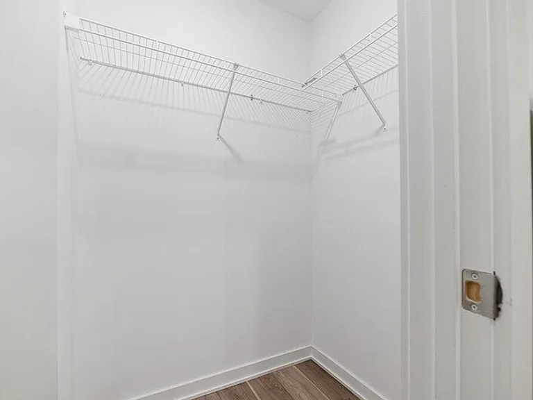2031 E Lehigh Ave — Photo 10