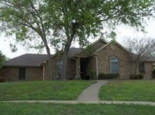 166 Buffalo Creek Dr, Crandall, TX 75114