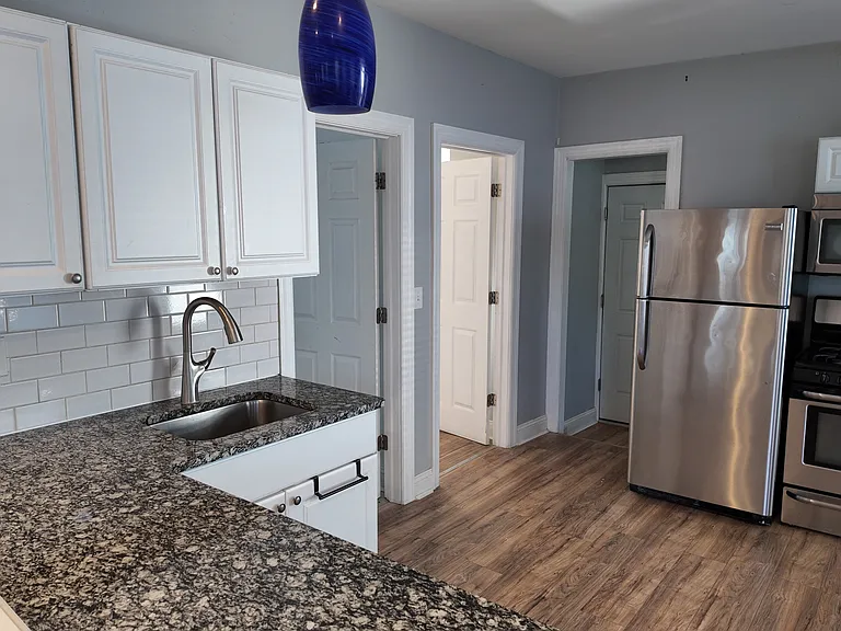 756 Stratford Ave #756 — Photo 6