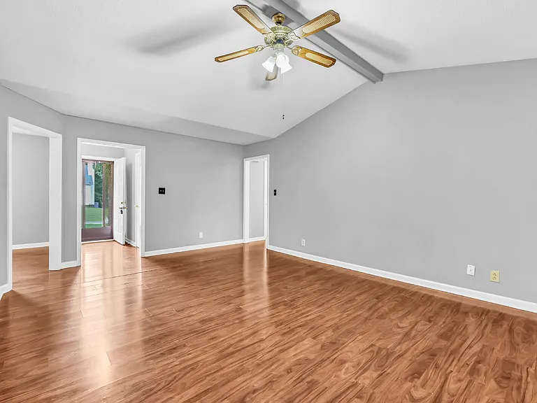 502 Havendale Ct — Photo 8