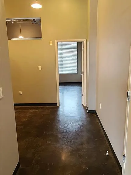 2401 E 6th St #6094 — Photo 11