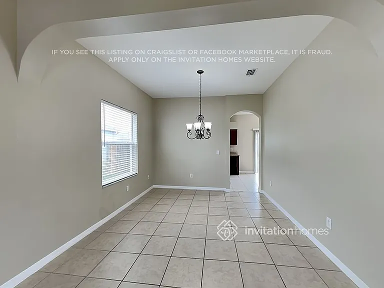 1807 Sweetspire Dr — Photo 4