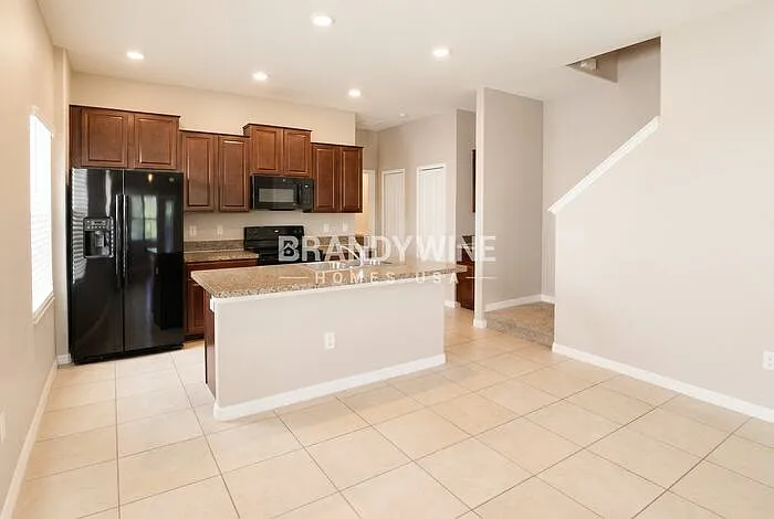 5580 Mercado Dr — Photo 7